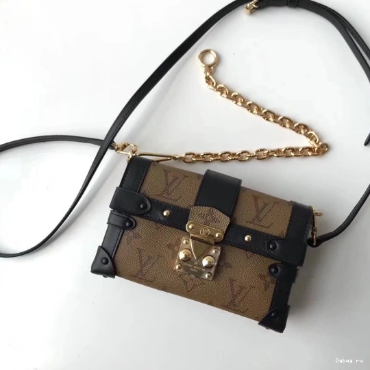 Clutch Malle Trunk Louis Vuitton Petite 0821
